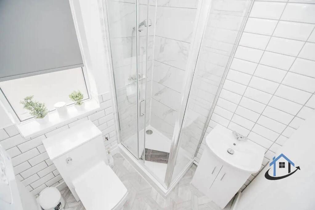 Balby Casa Nr Doncaster Racecourse King Beds Street Parking 빌라 외부 사진