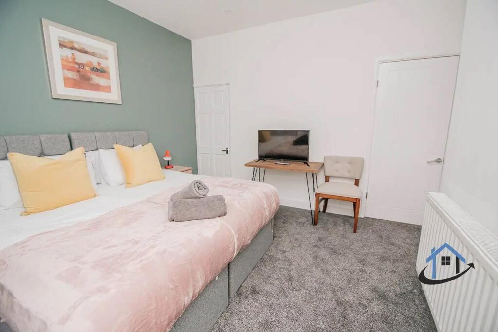 Balby Casa Nr Doncaster Racecourse King Beds Street Parking 빌라 외부 사진