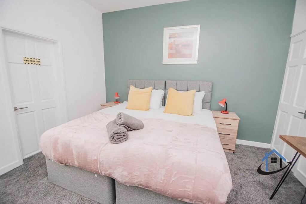 Balby Casa Nr Doncaster Racecourse King Beds Street Parking 빌라 외부 사진