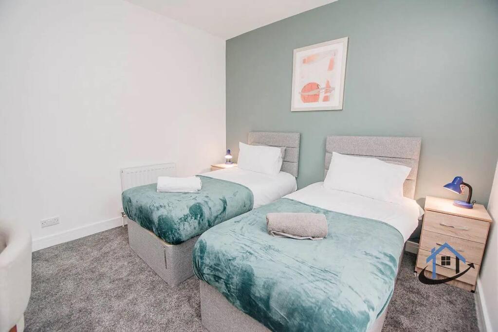 Balby Casa Nr Doncaster Racecourse King Beds Street Parking 빌라 외부 사진